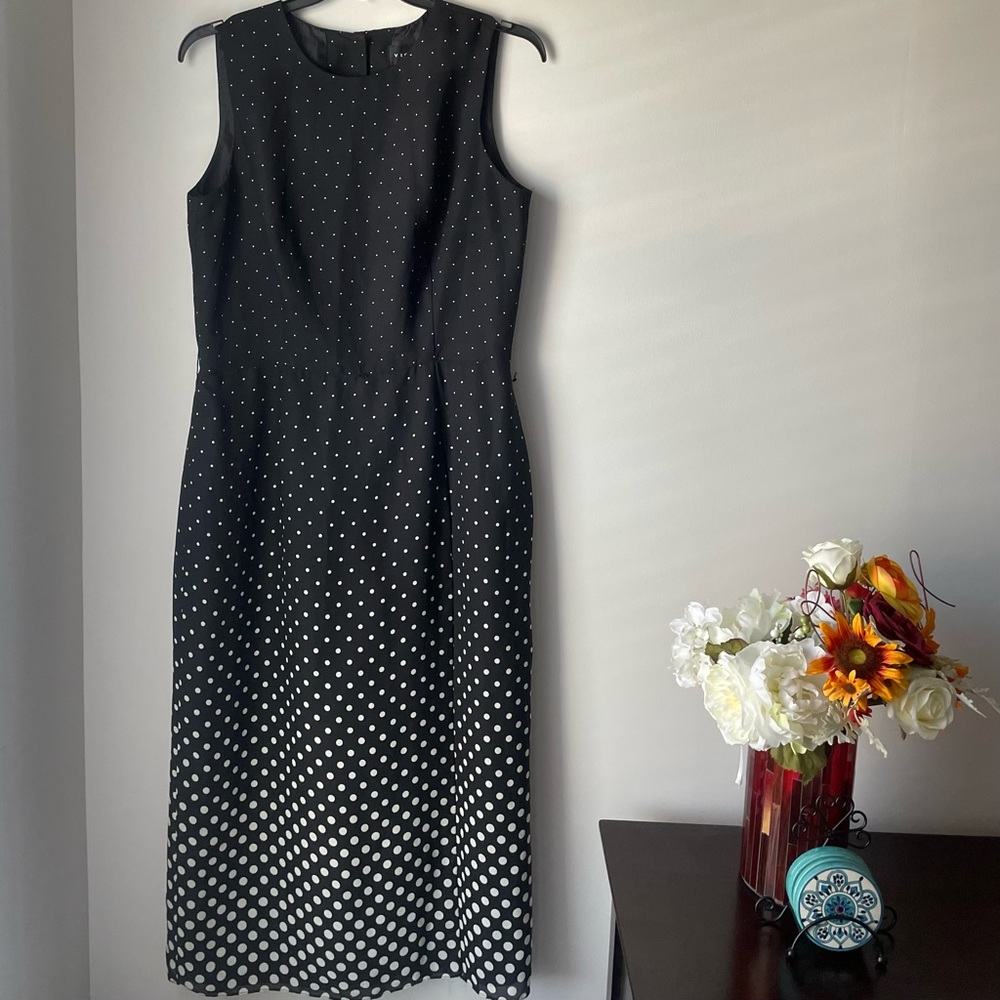 Long Sleeveless Lightweight Ombre Polka Dot Dress Size 16